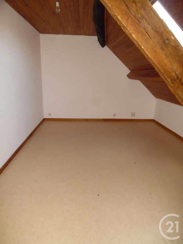 maison à louer - 3 pièces - 75.0 m2 - ST GENEST - 03 - AUVERGNE - Century 21 Pasquet Immobilier