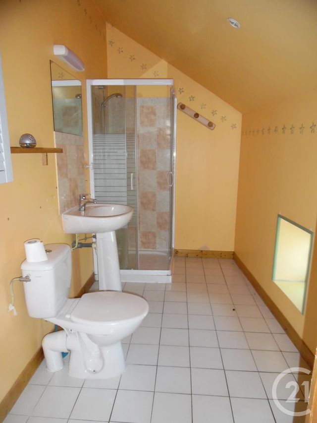 maison à louer - 3 pièces - 75.0 m2 - ST GENEST - 03 - AUVERGNE - Century 21 Pasquet Immobilier