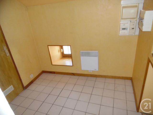 maison à louer - 3 pièces - 75.0 m2 - ST GENEST - 03 - AUVERGNE - Century 21 Pasquet Immobilier