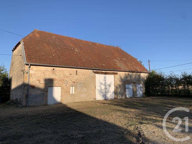 maison à louer - 5 pièces - 167.58 m2 - SAUVAGNY - 03 - AUVERGNE - Century 21 Pasquet Immobilier