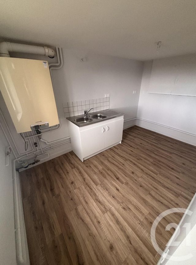 maison à louer - 3 pièces - 79.0 m2 - VALLON EN SULLY - 03 - AUVERGNE - Century 21 Pasquet Immobilier