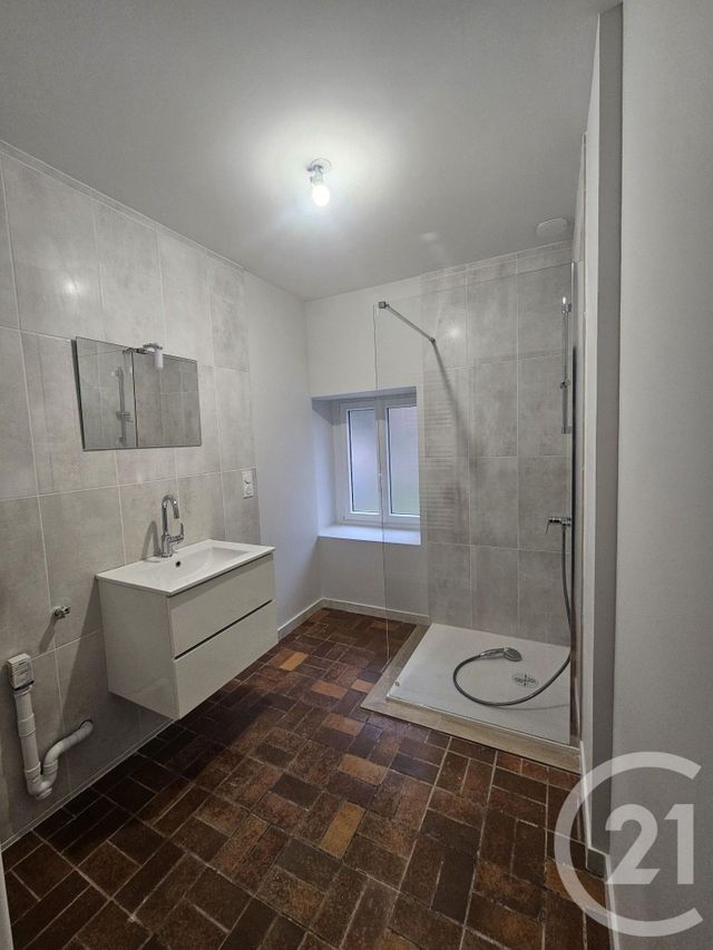 maison à louer - 4 pièces - 79.0 m2 - VALLON EN SULLY - 03 - AUVERGNE - Century 21 Pasquet Immobilier