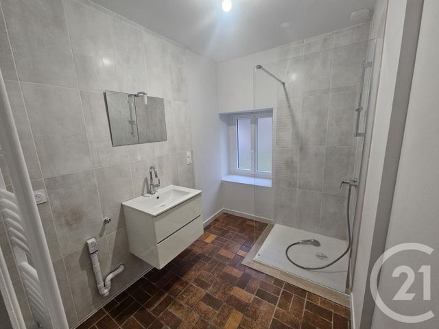 maison à louer - 4 pièces - 79.0 m2 - VALLON EN SULLY - 03 - AUVERGNE - Century 21 Pasquet Immobilier