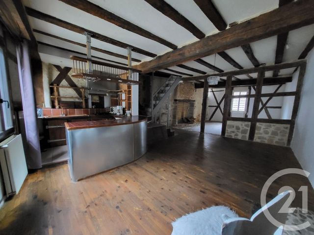 Appartement Duplex à vendre - 3 pièces - 86.88 m2 - MONTLUCON - 03 - AUVERGNE - Century 21 Pasquet Immobilier