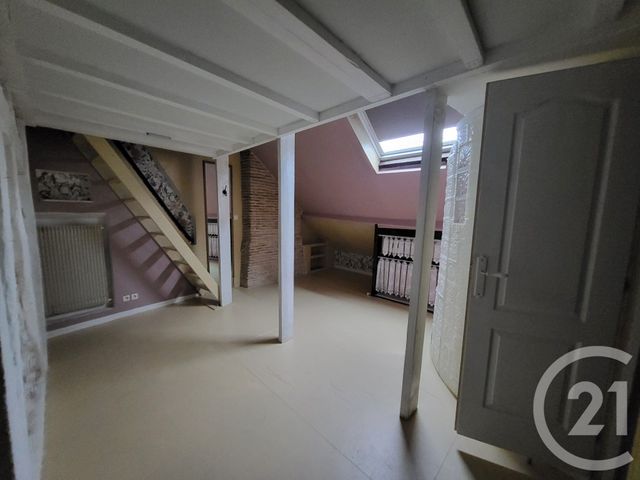 Appartement Duplex à vendre - 3 pièces - 86.88 m2 - MONTLUCON - 03 - AUVERGNE - Century 21 Pasquet Immobilier