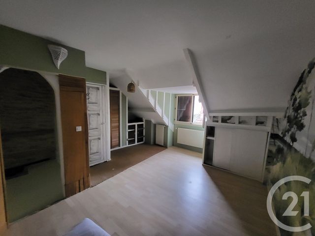 Appartement Duplex à vendre - 3 pièces - 86.88 m2 - MONTLUCON - 03 - AUVERGNE - Century 21 Pasquet Immobilier