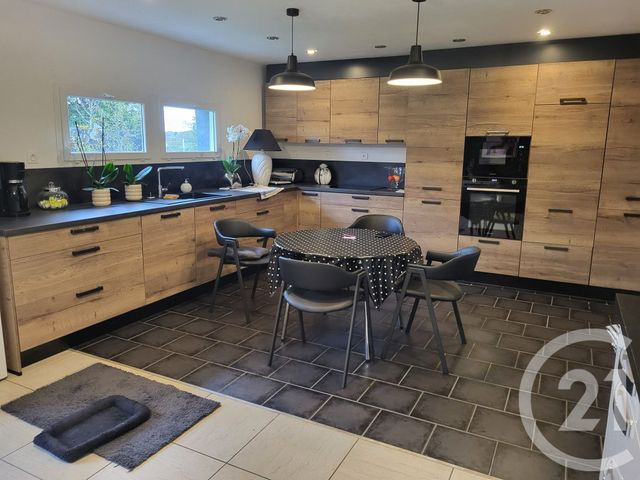 Afficher la photo en grand maison à vendre - 5 pièces - 153.24 m2 - BOUSSAC - 23 - LIMOUSIN - Century 21 Pasquet Immobilier