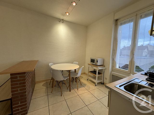 Appartement F2 à louer - 2 pièces - 40.68 m2 - MONTLUCON - 03 - AUVERGNE - Century 21 Pasquet Immobilier