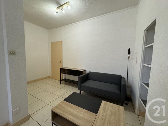 Appartement F2 à louer - 2 pièces - 40.68 m2 - MONTLUCON - 03 - AUVERGNE - Century 21 Pasquet Immobilier