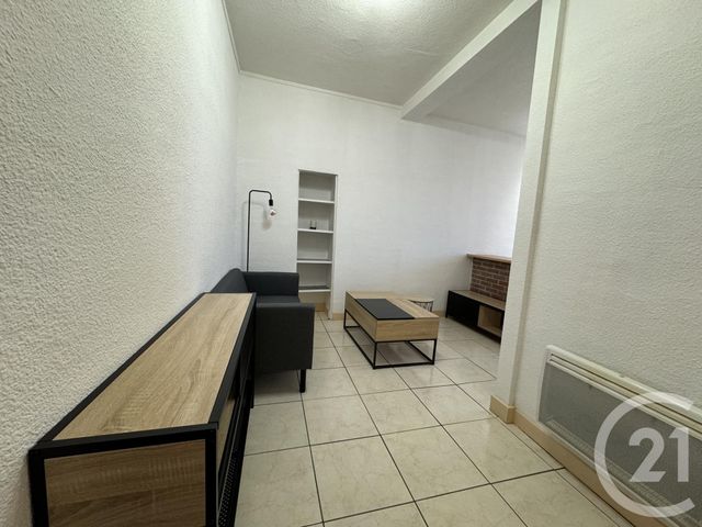 Appartement F2 à louer - 2 pièces - 40.68 m2 - MONTLUCON - 03 - AUVERGNE - Century 21 Pasquet Immobilier
