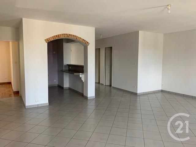 Appartement F4 à louer - 4 pièces - 90.0 m2 - DESERTINES - 03 - AUVERGNE - Century 21 Pasquet Immobilier