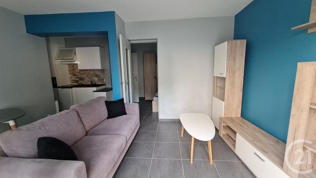 Appartement F2 à louer - 2 pièces - 27.79 m2 - MONTLUCON - 03 - AUVERGNE - Century 21 Pasquet Immobilier