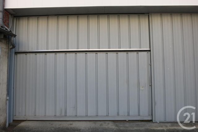 parking à louer - 12.0 m2 - MONTLUCON - 03 - AUVERGNE - Century 21 Pasquet Immobilier