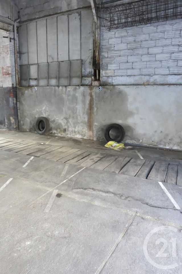 parking à louer - 12.0 m2 - MONTLUCON - 03 - AUVERGNE - Century 21 Pasquet Immobilier