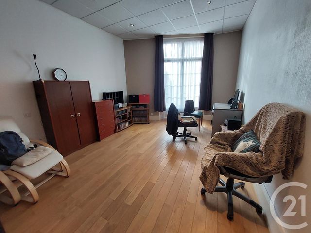 Appartement F3 à vendre - 3 pièces - 106.02 m2 - MONTLUCON - 03 - AUVERGNE - Century 21 Pasquet Immobilier