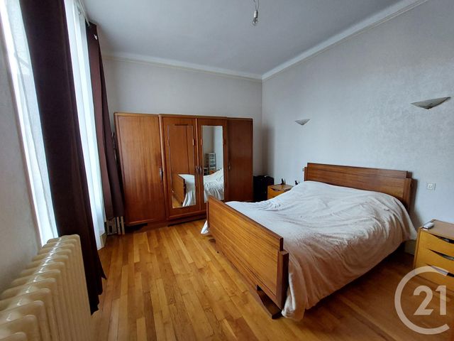 Appartement F3 à vendre - 3 pièces - 106.02 m2 - MONTLUCON - 03 - AUVERGNE - Century 21 Pasquet Immobilier