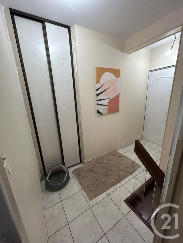 Appartement Duplex à vendre - 3 pièces - 72.7 m2 - MONTLUCON - 03 - AUVERGNE - Century 21 Pasquet Immobilier