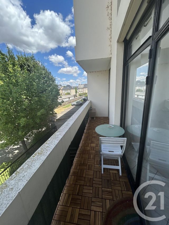 Appartement Duplex à vendre - 3 pièces - 72.7 m2 - MONTLUCON - 03 - AUVERGNE - Century 21 Pasquet Immobilier