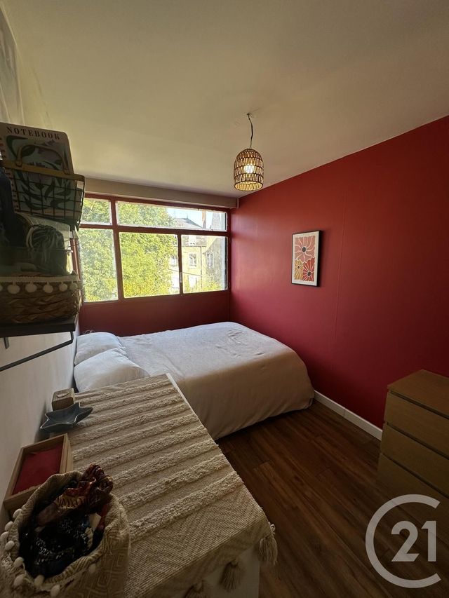 Appartement Duplex à vendre - 3 pièces - 72.7 m2 - MONTLUCON - 03 - AUVERGNE - Century 21 Pasquet Immobilier