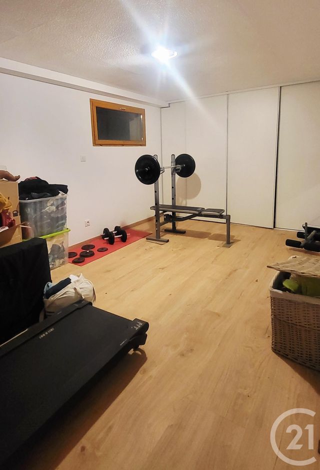 maison à vendre - 9 pièces - 183.5 m2 - DOMERAT - 03 - AUVERGNE - Century 21 Pasquet Immobilier