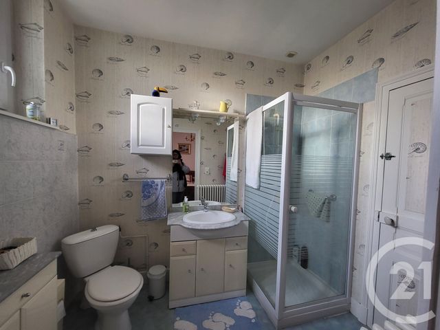 maison à vendre - 4 pièces - 147.5 m2 - MONTLUCON - 03 - AUVERGNE - Century 21 Pasquet Immobilier