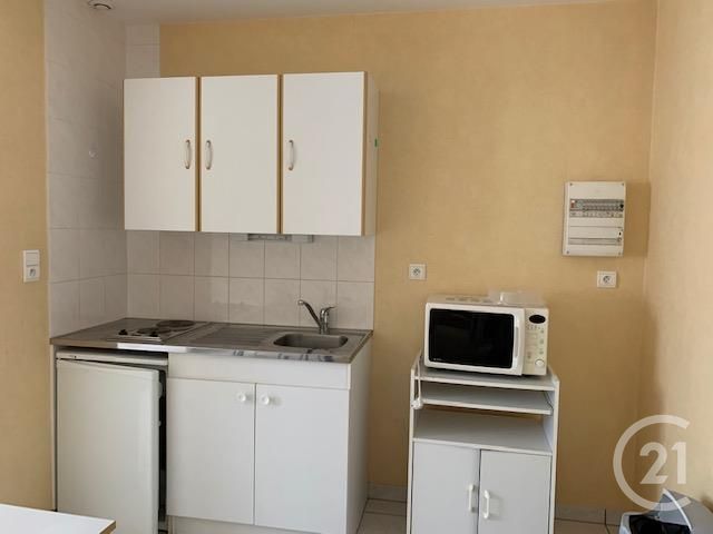 Appartement Studio à louer - 1 pièce - 22.56 m2 - MONTLUCON - 03 - AUVERGNE - Century 21 Pasquet Immobilier