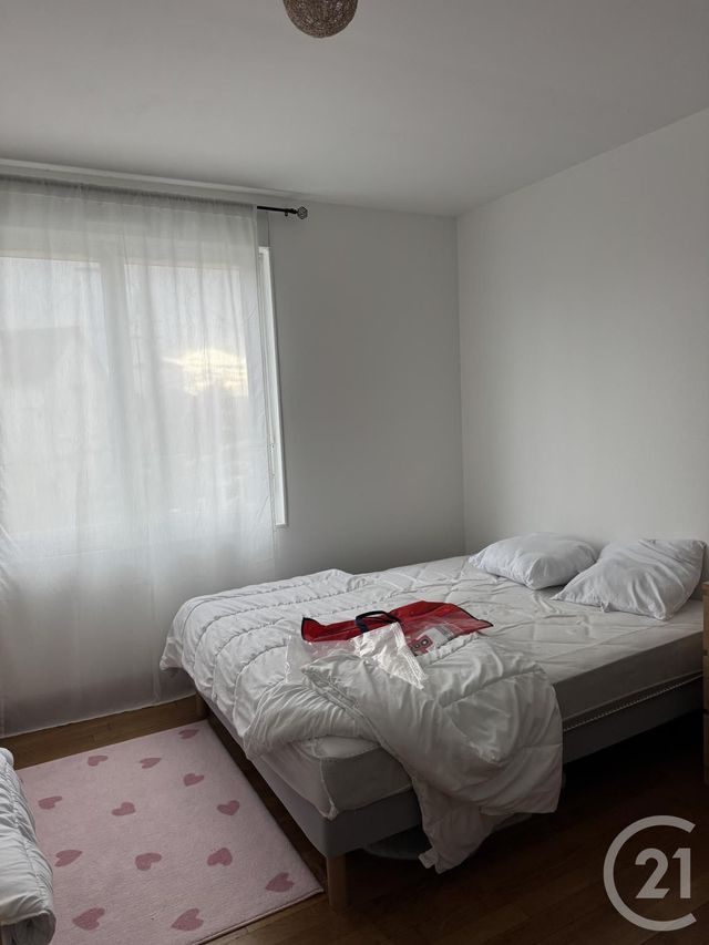 Appartement F3 à louer - 3 pièces - 67.56 m2 - MONTLUCON - 03 - AUVERGNE - Century 21 Pasquet Immobilier