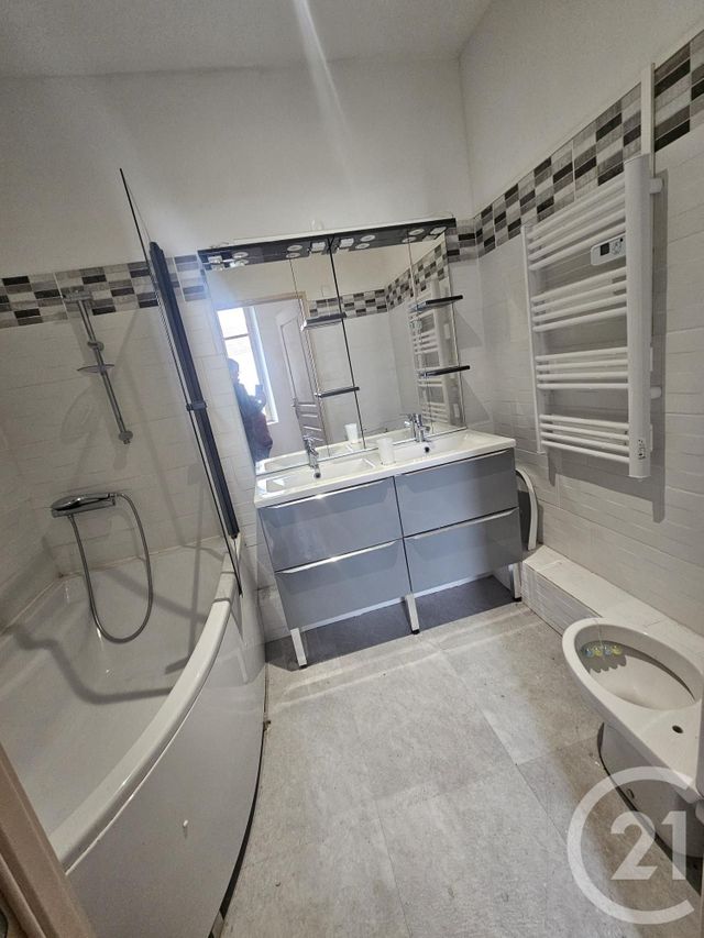 maison à vendre - 5 pièces - 101.0 m2 - MONTLUCON - 03 - AUVERGNE - Century 21 Pasquet Immobilier