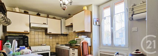 maison à vendre - 4 pièces - 75.75 m2 - DESERTINES - 03 - AUVERGNE - Century 21 Pasquet Immobilier