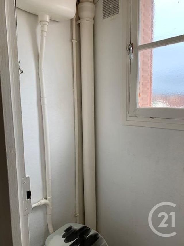 Appartement F3 à louer - 3 pièces - 66.11 m2 - MONTLUCON - 03 - AUVERGNE - Century 21 Pasquet Immobilier