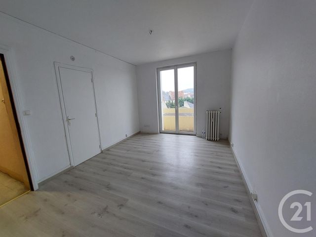 Appartement F2 à vendre - 2 pièces - 42.78 m2 - MONTLUCON - 03 - AUVERGNE - Century 21 Pasquet Immobilier