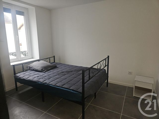 Appartement F1 à louer - 2 pièces - 31.6 m2 - MONTLUCON - 03 - AUVERGNE - Century 21 Pasquet Immobilier