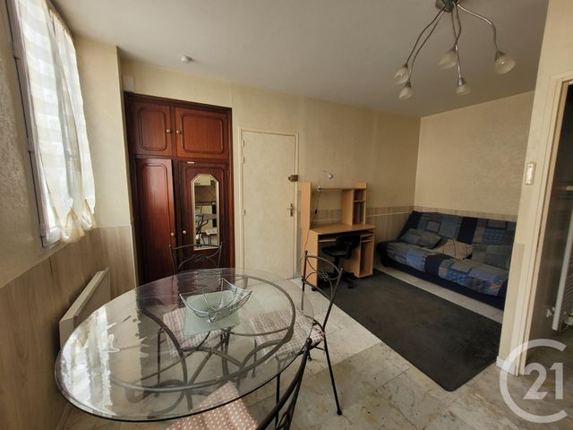 Appartement Studio à louer - 1 pièce - 17.5 m2 - MONTLUCON - 03 - AUVERGNE - Century 21 Pasquet Immobilier