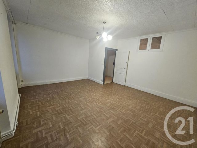 maison à louer - 4 pièces - 130.0 m2 - VILLEBRET - 03 - AUVERGNE - Century 21 Pasquet Immobilier