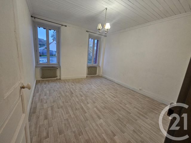 maison à louer - 4 pièces - 130.0 m2 - VILLEBRET - 03 - AUVERGNE - Century 21 Pasquet Immobilier