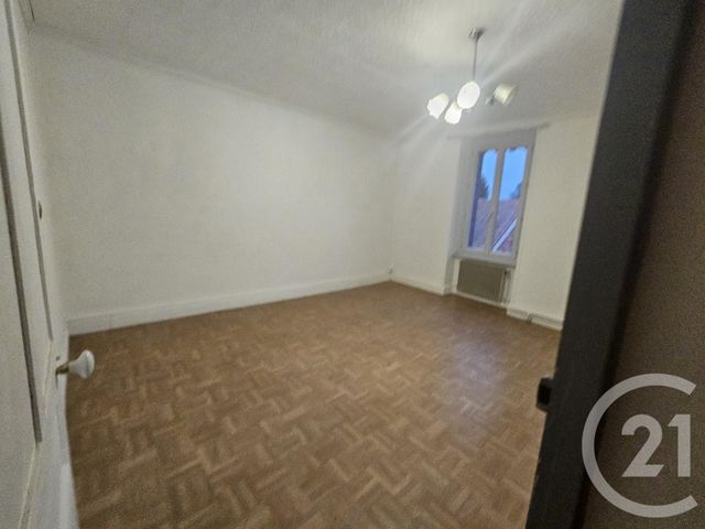 maison à louer - 4 pièces - 130.0 m2 - VILLEBRET - 03 - AUVERGNE - Century 21 Pasquet Immobilier