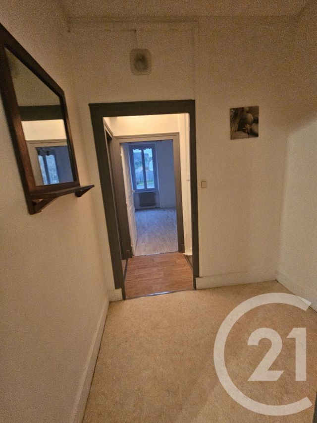 maison à louer - 4 pièces - 130.0 m2 - VILLEBRET - 03 - AUVERGNE - Century 21 Pasquet Immobilier