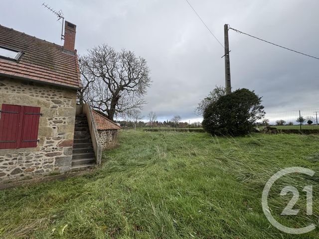 maison à louer - 4 pièces - 82.36 m2 - LUSSAT - 23 - LIMOUSIN - Century 21 Pasquet Immobilier