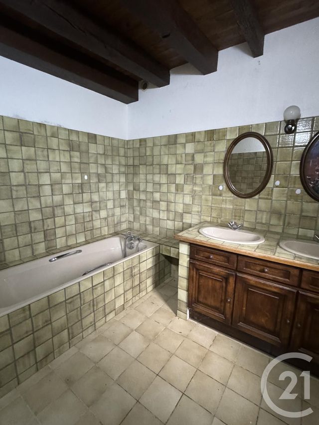 maison à louer - 4 pièces - 82.36 m2 - LUSSAT - 23 - LIMOUSIN - Century 21 Pasquet Immobilier