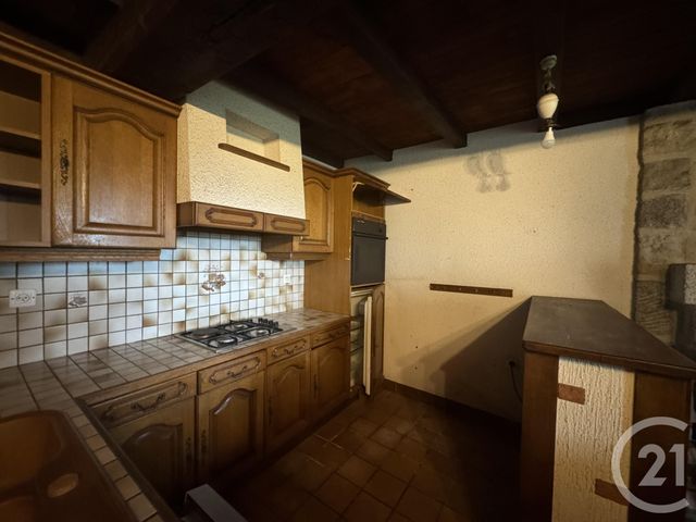 maison à louer - 4 pièces - 82.36 m2 - LUSSAT - 23 - LIMOUSIN - Century 21 Pasquet Immobilier