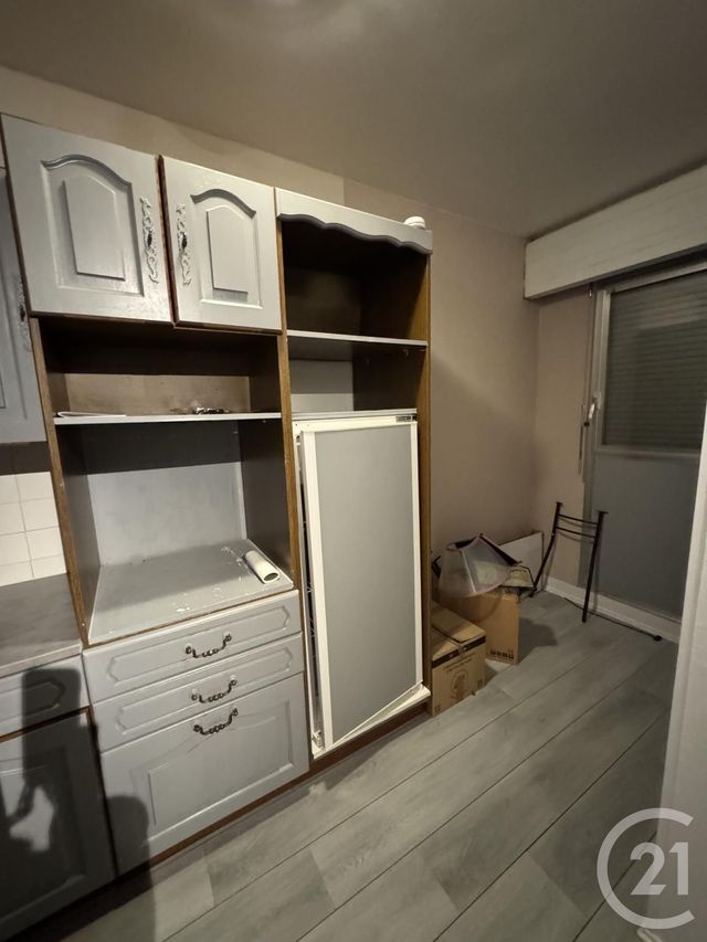 Appartement F1 à vendre - 1 pièce - 32.1 m2 - MONTLUCON - 03 - AUVERGNE - Century 21 Pasquet Immobilier