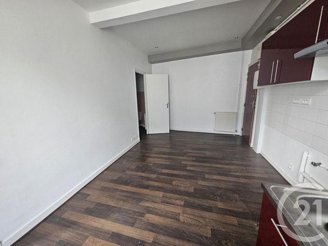 Appartement F1 bis à louer - 2 pièces - 27.46 m2 - MONTLUCON - 03 - AUVERGNE - Century 21 Pasquet Immobilier