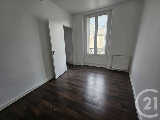 Appartement F1 bis à louer - 2 pièces - 27.46 m2 - MONTLUCON - 03 - AUVERGNE - Century 21 Pasquet Immobilier