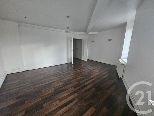 Appartement F3 à louer - 3 pièces - 69.48 m2 - MONTLUCON - 03 - AUVERGNE - Century 21 Pasquet Immobilier