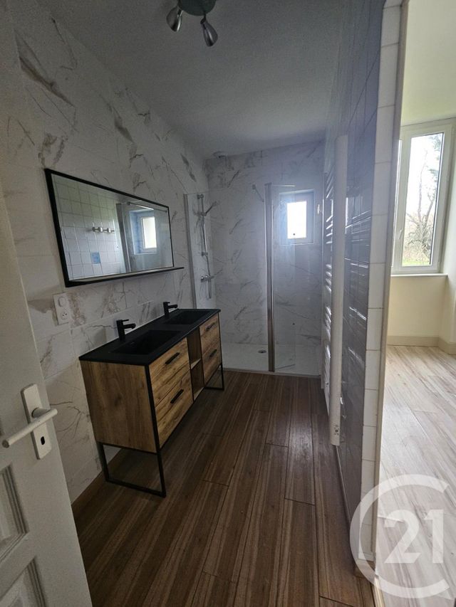 maison à louer - 3 pièces - 65.26 m2 - HURIEL - 03 - AUVERGNE - Century 21 Pasquet Immobilier