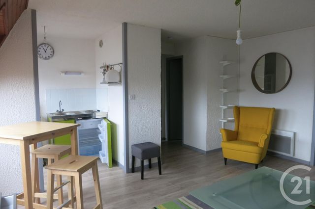 Appartement F2 à louer - 2 pièces - 35.0 m2 - DESERTINES - 03 - AUVERGNE - Century 21 Pasquet Immobilier