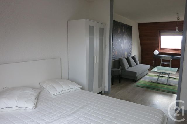 Appartement F2 à louer - 2 pièces - 35.0 m2 - DESERTINES - 03 - AUVERGNE - Century 21 Pasquet Immobilier