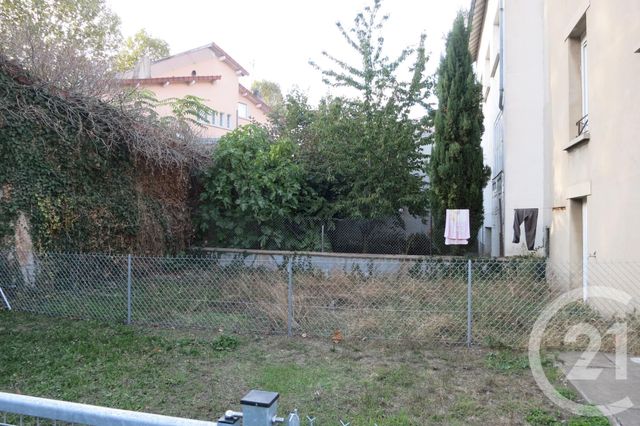 Appartement F3 à louer - 3 pièces - 57.0 m2 - MONTLUCON - 03 - AUVERGNE - Century 21 Pasquet Immobilier