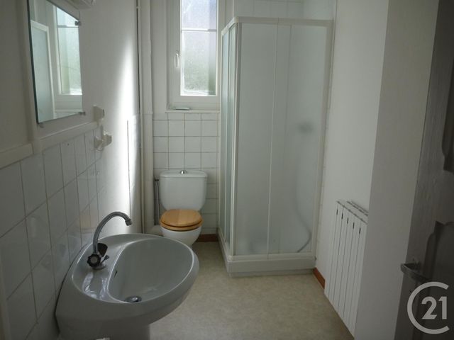 Appartement F3 à louer - 3 pièces - 57.0 m2 - MONTLUCON - 03 - AUVERGNE - Century 21 Pasquet Immobilier