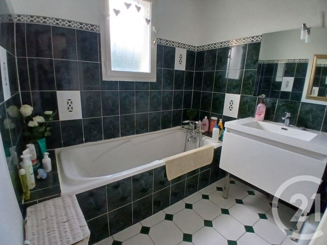 maison à vendre - 4 pièces - 110.0 m2 - LIGNEROLLES - 03 - AUVERGNE - Century 21 Pasquet Immobilier